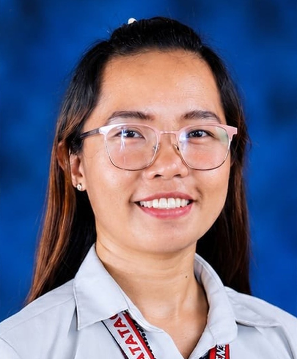 GLADYS M. DE LA PEÑA